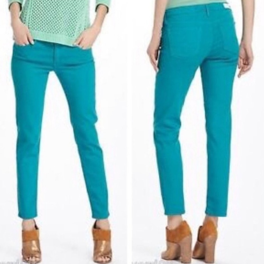🌸SALE🌸 AG Stevie Ankle Jeans